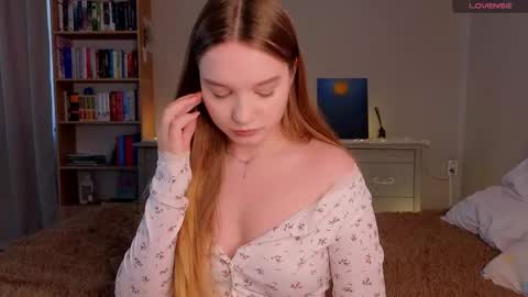 Alice online show from May 20, 2:01 pm
