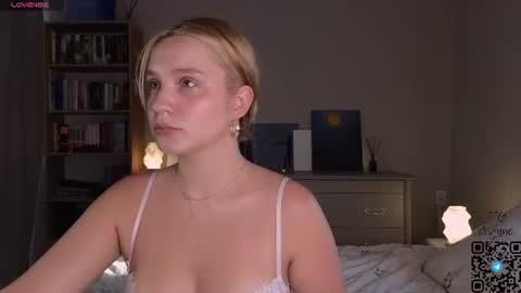 Snapshot of thatonerabbit chatting on July 9, 3:38 pm Alice online show from July 9, 3:38 pm
