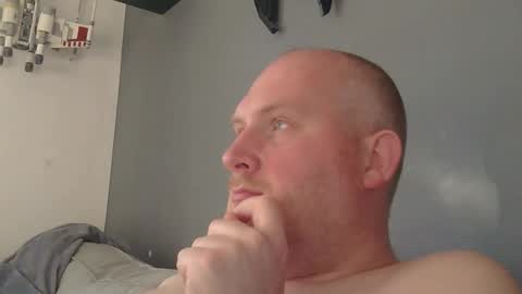 the007146368 online show from April 23, 5:15 pm