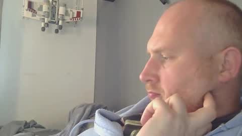 the007146368 online show from April 28, 5:51 pm