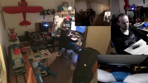 Snapshot of the0archon chatting on November 30, 5:28 pm Michal online show from November 30, 5:28 pm