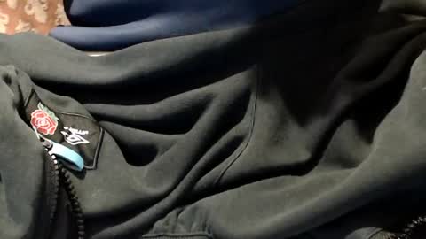 Snapshot of the1pocketrocket chatting on December 1, 9:59 pm the1pocketrocket online show from December 1, 9:59 pm