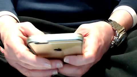 Snapshot of the1pocketrocket chatting on January 12, 9:08 pm the1pocketrocket online show from January 12, 9:08 pm