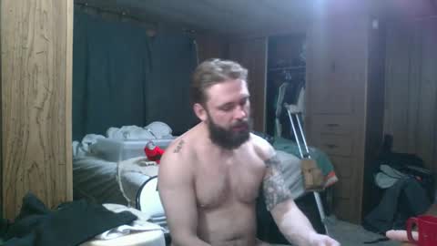 Snapshot of the4stringmotha chatting on January 31, 5:53 pm BiggerINalaska online show from January 31, 5:53 pm