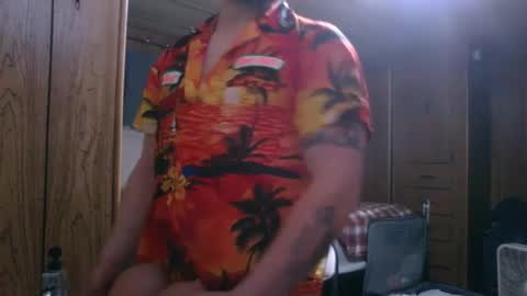 Snapshot of the4stringmotha chatting on September 15, 1:44 pm BiggerINalaska online show from September 15, 1:44 pm