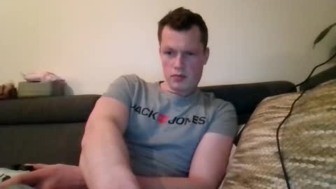 Dennis online show from February 26, 9:03 pm