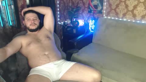 Snapshot of the_avengersgth chatting on November 18, 2:17 am thor lord online show from November 18, 2:17 am