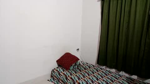 Snapshot of the_beastmuscle chatting on November 7, 9:37 pm beast online show from November 7, 9:37 pm