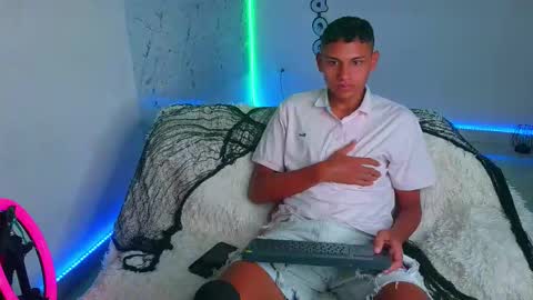 Sean OPry   online show from October 11, 1:53 pm