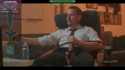 The DILF -  online show from May 12, 5:10 pm