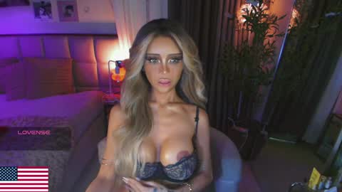Snapshot of the_enchantressxx chatting on May 18, 5:57 am nabi butterfly online show from May 18, 5:57 am