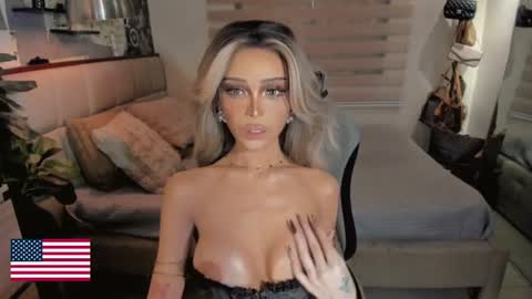 Snapshot of the_enchantressxx chatting on July 29, 7:17 am nabi butterfly online show from July 29, 7:17 am