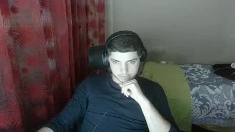 Snapshot of the_fetish_g chatting on November 13, 11:14 pm Professional Kinkster online show from November 13, 11:14 pm