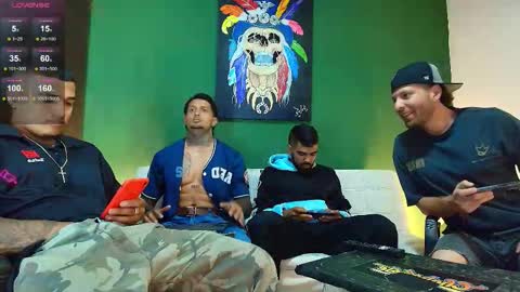 SCOTT  THEO  KAMERON  GENDERSON online show from October 28, 12:25 am