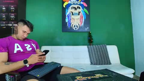 SCOTT  THEO  KAMERON  GENDERSON online show from December 16, 8:14 pm