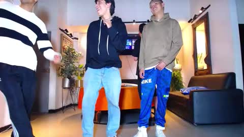 the goodfellas online show from March 8, 8:45 pm