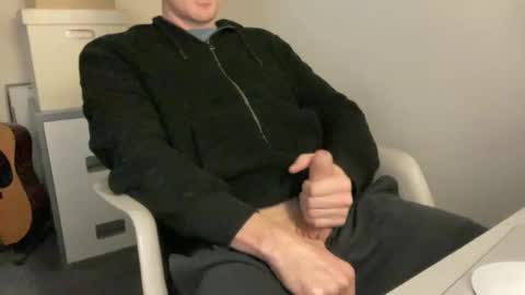 Snapshot of the_gym_boy chatting on October 21, 3:13 pm the_gym_boy online show from October 21, 3:13 pm