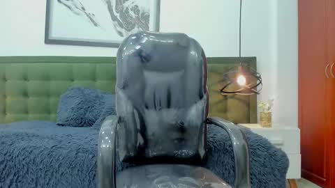   T H E    M A R K   K I N G online show from November 21, 4:38 pm