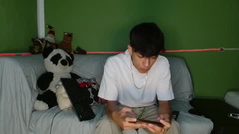 Snapshot of the_muderer chatting on December 16, 4:34 pm murderer online show from December 16, 4:34 pm