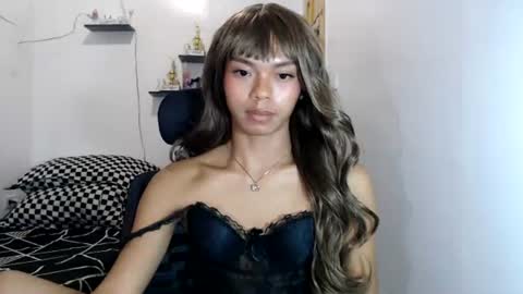 Snapshot of the_only_onexx chatting on July 22, 8:44 pm xandra xoxo online show from July 22, 8:44 pm