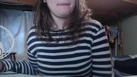 Ekye online show from December 2, 10:31 am