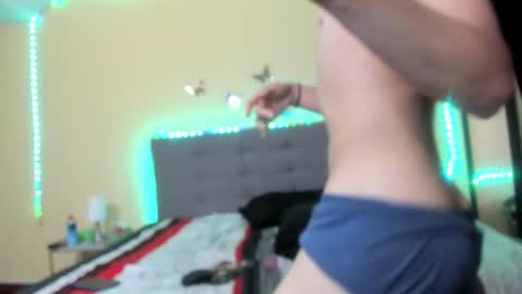 Snapshot of the_queensex chatting on February 12, 6:19 pm the_queensex online show from February 12, 6:19 pm