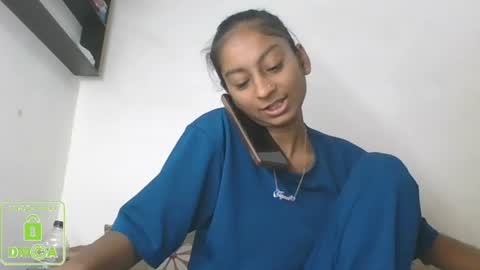 Snapshot of the_right_girl chatting on March 10, 7:10 am Suzan Sexy online show from March 10, 7:10 am