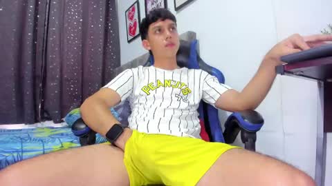 the_skinnyguys online show from April 30, 9:08 pm