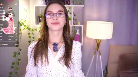 Snapshot of the_truewoman_show chatting on July 22, 3:09 am My name is Cynthia and Im very happy to see you in my sweet room online show from July 22, 3:09 am