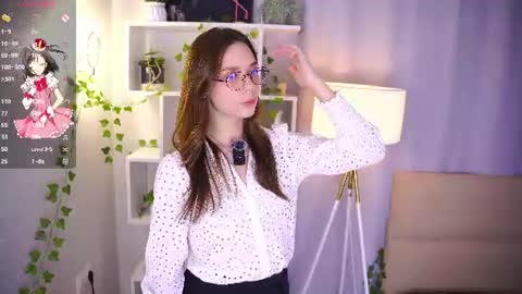Snapshot of the_truewoman_show chatting on July 23, 3:04 am My name is Cynthia and Im very happy to see you in my sweet room online show from July 23, 3:04 am