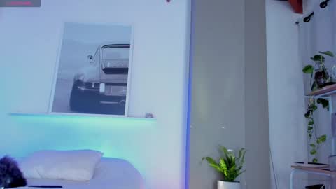 Snapshot of the_walkers_ chatting on January 25, 3:09 pm walkers online show from January 25, 3:09 pm