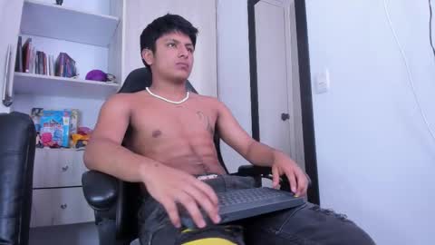 Danny online show from December 14, 3:28 pm