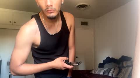 Snapshot of thebarber_ chatting on October 9, 5:44 pm thebarber_ online show from October 9, 5:44 pm