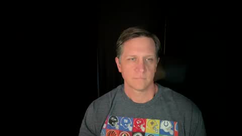 ISABELLA or MATT online show from July 12, 3:58 pm