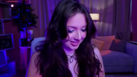 Snapshot of thebbylu chatting on September 24, 1:03 pm Lucy online show from September 24, 1:03 pm