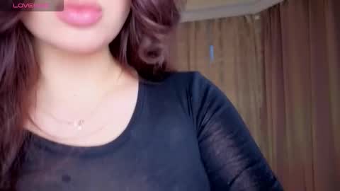 Snapshot of thebbylu chatting on November 10, 12:04 pm Lucy online show from November 10, 12:04 pm