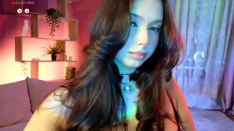 Snapshot of thebbylu chatting on November 25, 1:55 pm Lucy online show from November 25, 1:55 pm