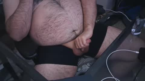 Snapshot of thebearking69 chatting on January 6, 7:42 am The Bear King online show from January 6, 7:42 am