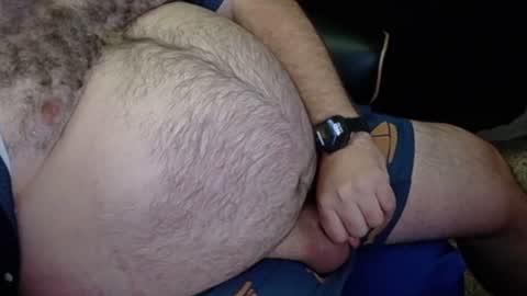 Snapshot of thebearking69 chatting on August 10, 4:16 am The Bear King online show from August 10, 4:16 am