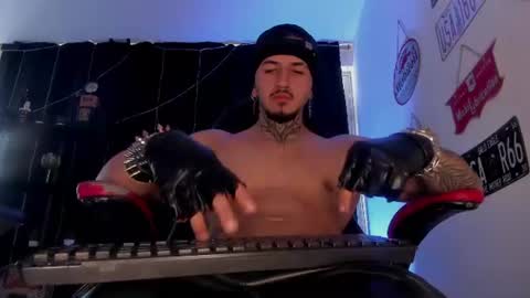 the beast master online show from July 15, 9:20 pm