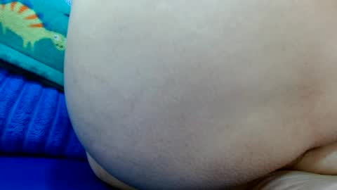 Snapshot of thebestpussyhairy chatting on March 6, 9:25 am Karla online show from March 6, 9:25 am