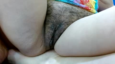 Snapshot of thebestpussyhairy chatting on March 9, 9:36 pm Karla online show from March 9, 9:36 pm