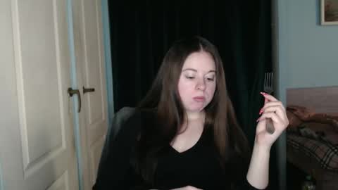 Snapshot of theblackdiamond194588 chatting on May 25, 12:55 pm raissa online show from May 25, 12:55 pm