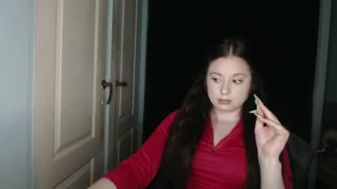 Snapshot of theblackdiamond194588 chatting on June 7, 5:38 pm raissa online show from June 7, 5:38 pm