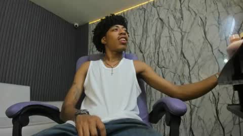 Snapshot of theblackflavor chatting on June 23, 2:15 pm Flavor online show from June 23, 2:15 pm