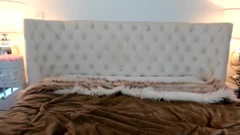 Snapshot of theblondenextdoor97 chatting on October 25, 1:29 pm Jessica online show from October 25, 1:29 pm