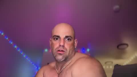 Snapshot of thebuzz777 chatting on January 28, 7:11 am theBuzz777 online show from January 28, 7:11 am