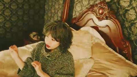 Snapshot of thecamwoman chatting on February 8, 6:33 pm Joan online show from February 8, 6:33 pm