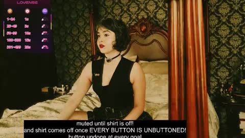 Snapshot of thecamwoman chatting on March 5, 7:10 pm Joan online show from March 5, 7:10 pm