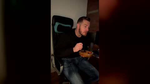 THE CHEEKY ALPHA  online show from March 28, 5:07 am